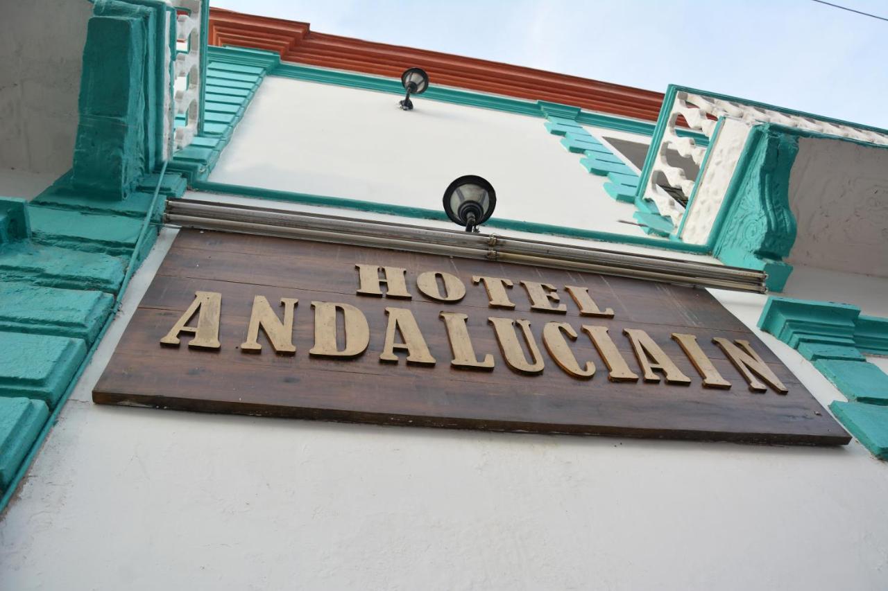 Hotel Andalucia Inn Santa Marta  Kültér fotó