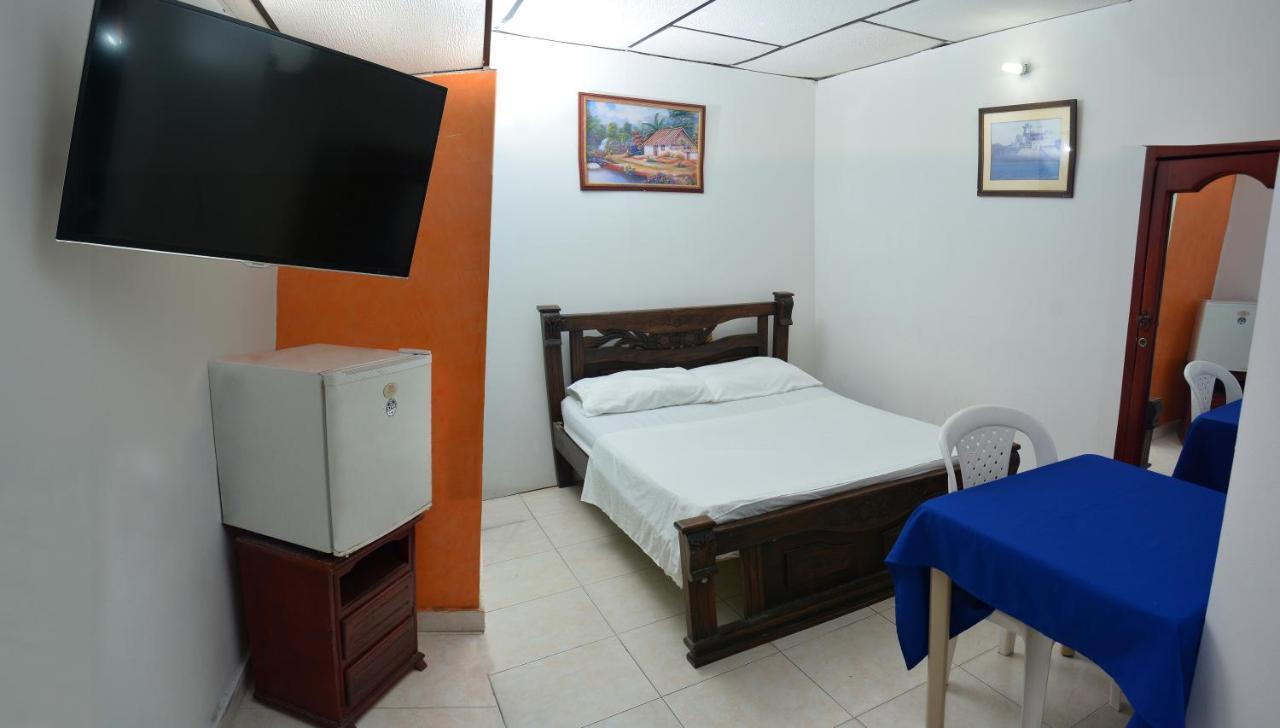 Hotel Andalucia Inn Santa Marta  Kültér fotó