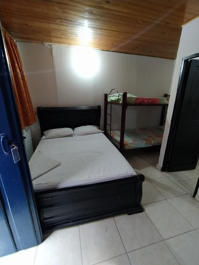 Hotel Andalucia Inn Santa Marta  Kültér fotó